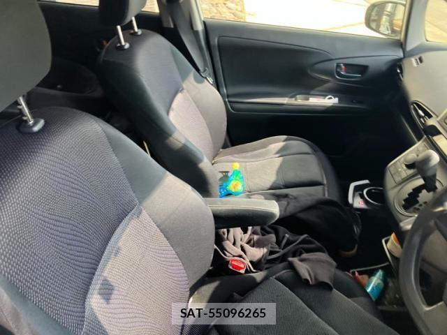 Toyota WISH 2015-02 8662549-12