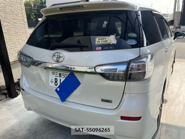 Toyota WISH 2015-02 8662549-1