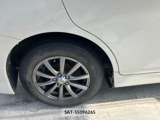 Toyota WISH 2015-02 8662549-4