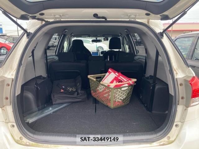 Toyota WISH 2009-10 8662548-9