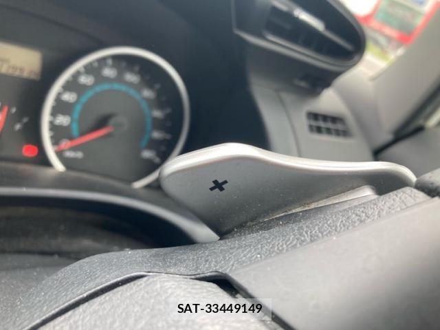 Toyota WISH 2009-10 8662548-15