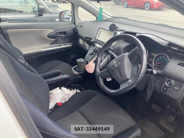 Toyota WISH 2009-10 8662548-3