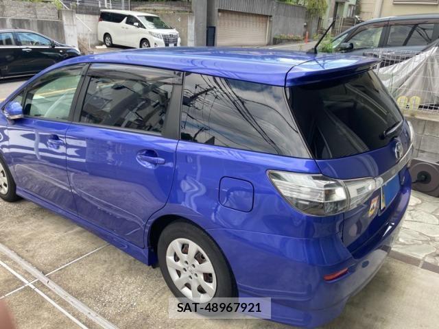 Toyota WISH 2014-11 8686964-3