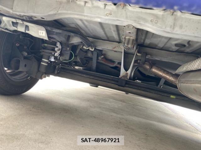 Toyota WISH 2014-11 8686964-6