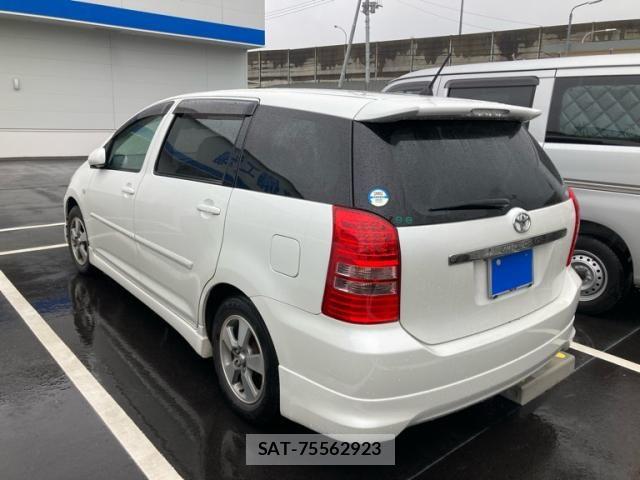 Toyota WISH 2003-09 8746984-2