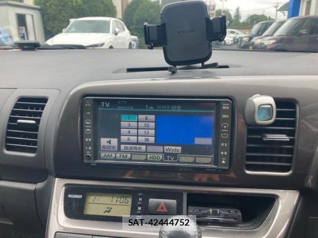 Toyota WISH 2008-03 8746986-20