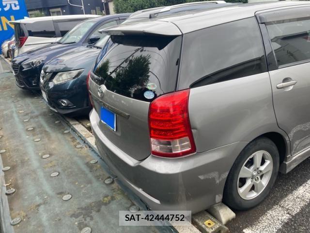 Toyota WISH 2008-03 8746986-5