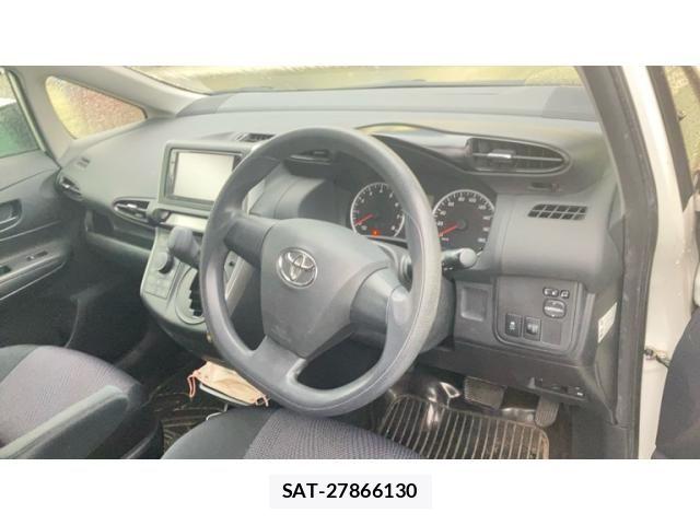 Toyota WISH 2013-05 8746985-10