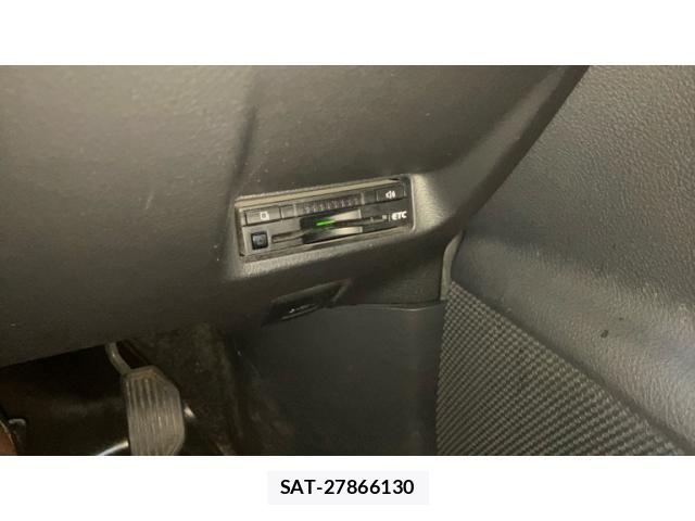 Toyota WISH 2013-05 8746985-17