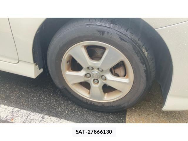 Toyota WISH 2013-05 8746985-3