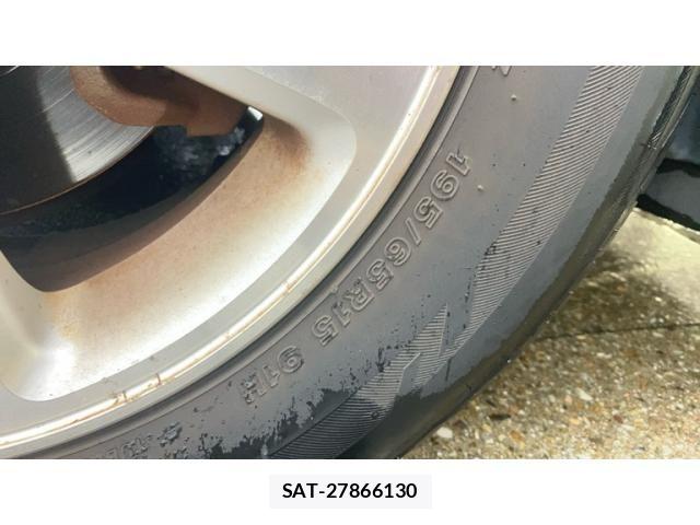 Toyota WISH 2013-05 8746985-4