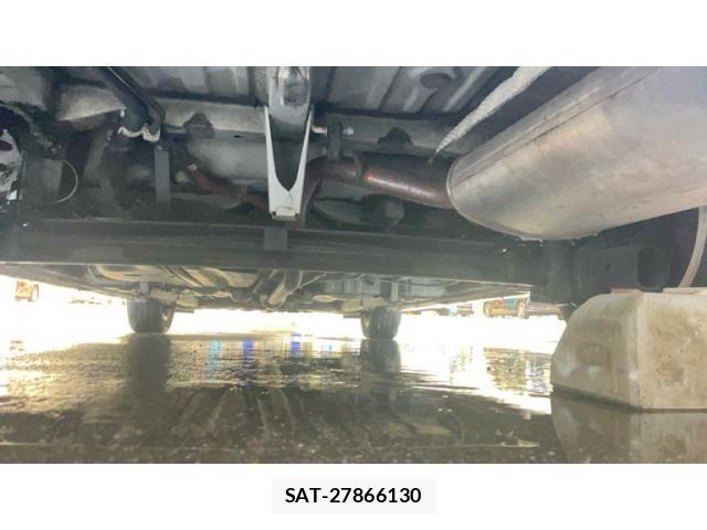 Toyota WISH 2013-05 8746985-8