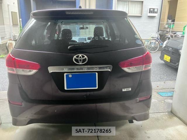 Toyota WISH 2011-01 8782707-8
