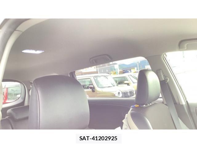 Toyota WISH 2013-11 8782706-12