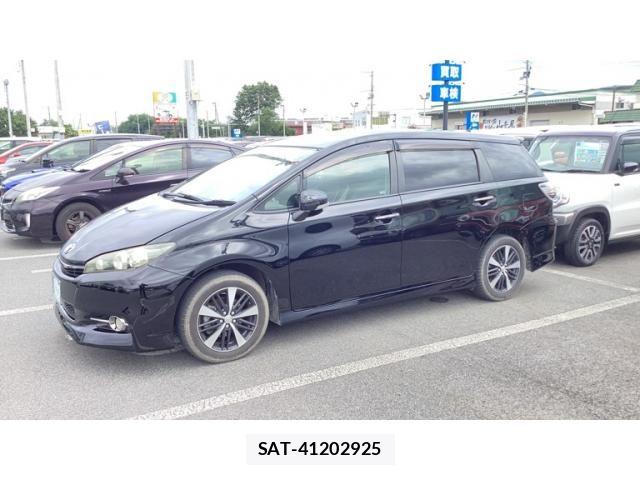 Toyota WISH 2013-11 8782706-4