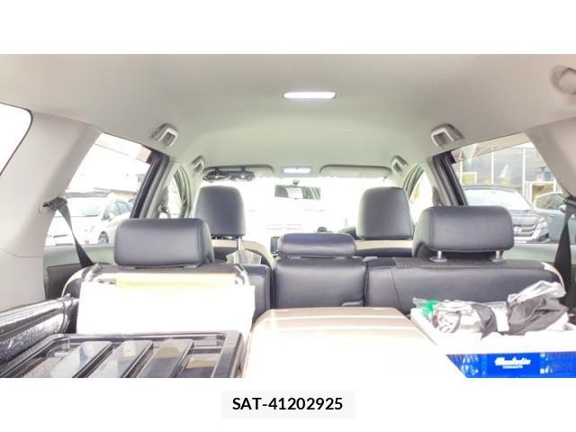 Toyota WISH 2013-11 8782706-6