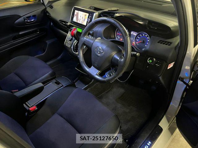 Toyota WISH 2014-02 8797984-1