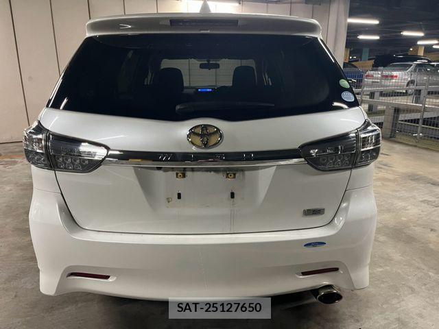 Toyota WISH 2014-02 8797984-6
