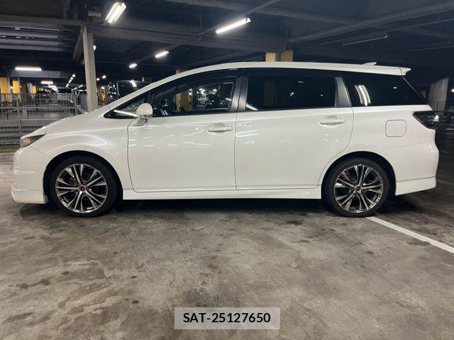 Toyota WISH 2014-02 8797984-7