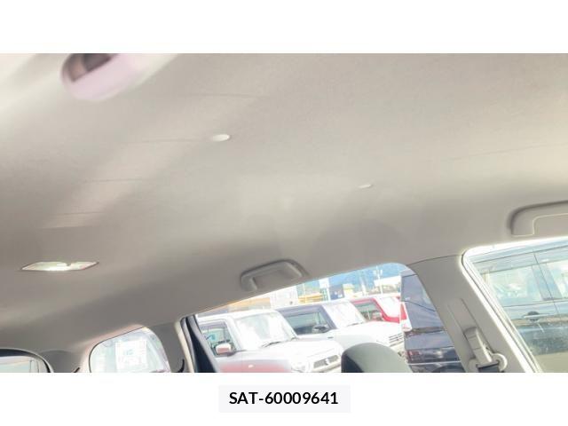 Toyota WISH 2017-04 8832617-14