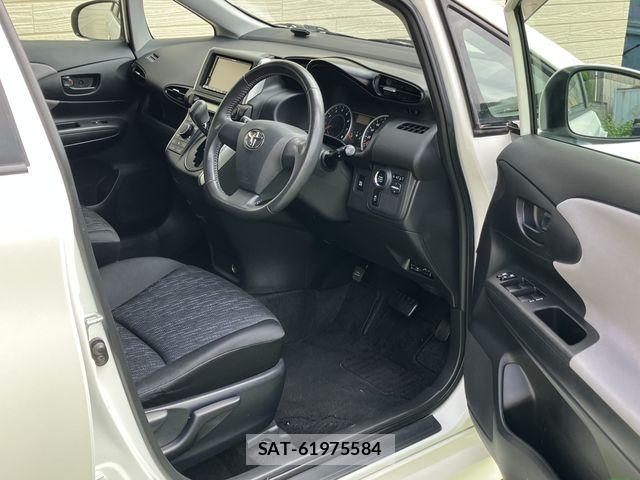 Toyota WISH 2011-02 8832619-5