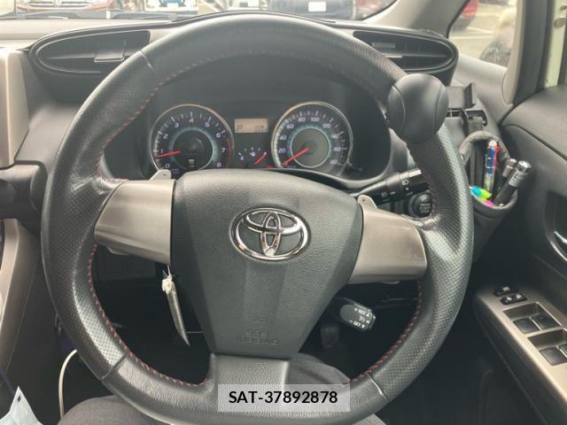 Toyota WISH 2011-07 8832620-19