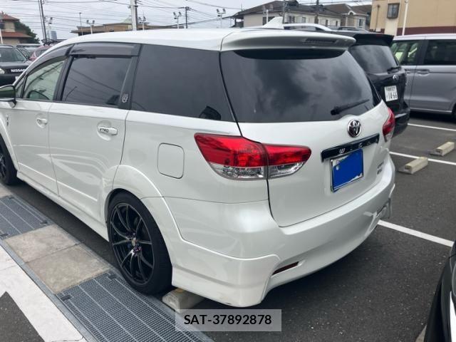Toyota WISH 2011-07 8832620-3
