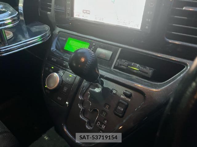 Toyota WISH 2007-10 8851152-9