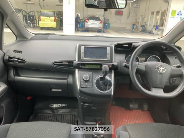 Toyota WISH 2010-02 8883066-13