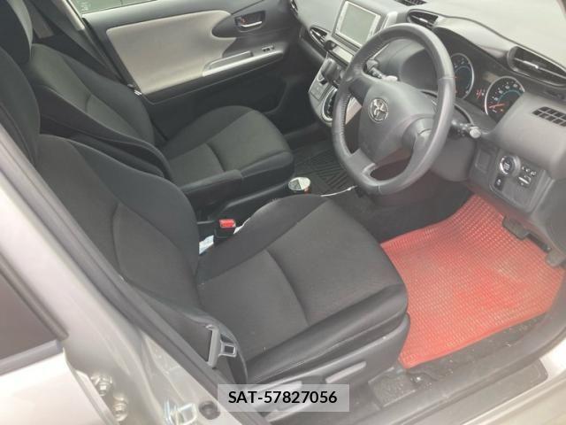 Toyota WISH 2010-02 8883066-15