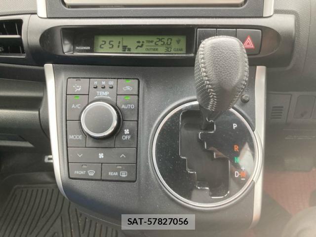 Toyota WISH 2010-02 8883066-19