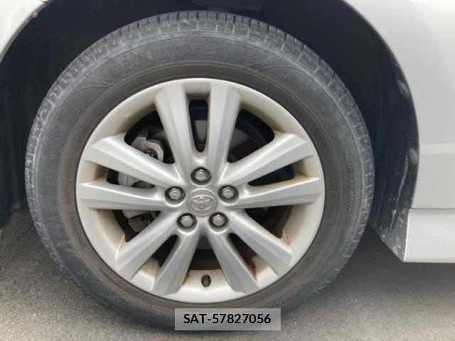 Toyota WISH 2010-02 8883066-6