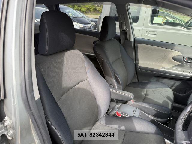 Toyota WISH 2009-10 8883064-16