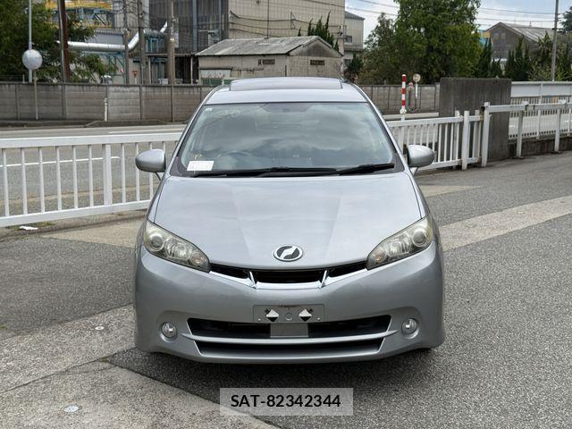 Toyota WISH 2009-10 8883064-8