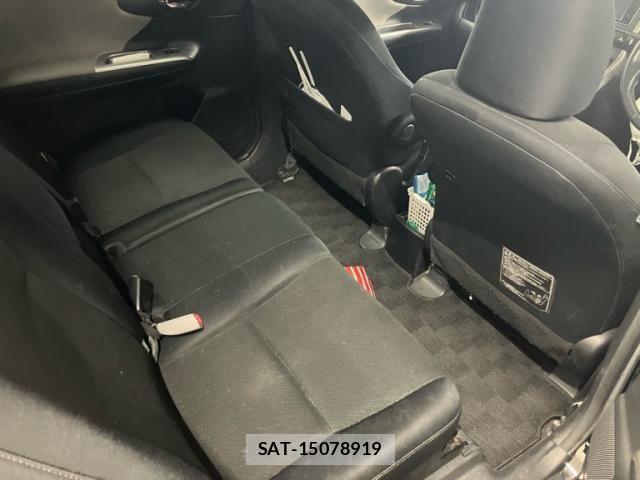 Toyota WISH 2010-01 8884643-14