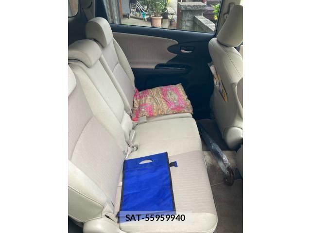 Toyota WISH 2014-03 7061483-15