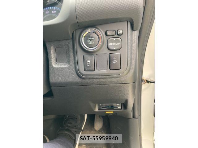 Toyota WISH 2014-03 7061483-21