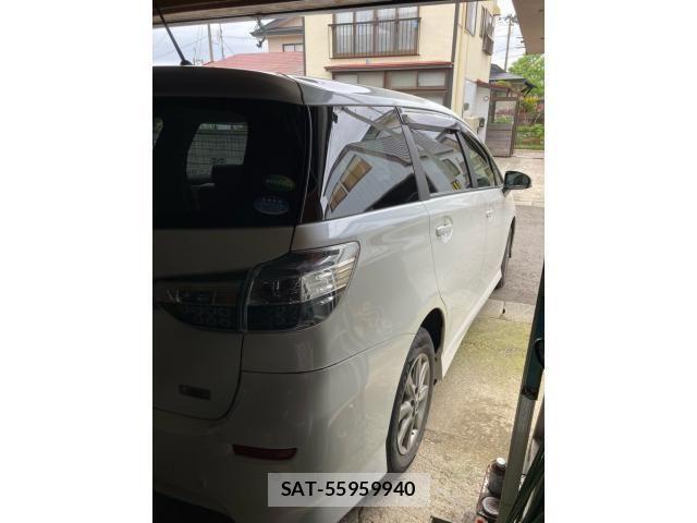 Toyota WISH 2014-03 7061483-4