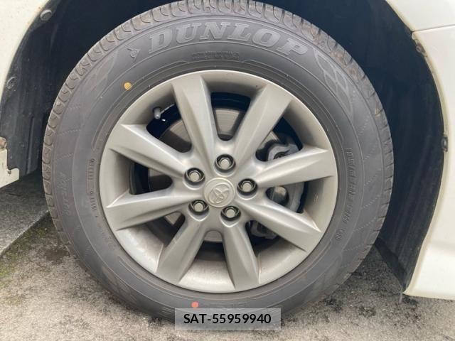 Toyota WISH 2014-03 7061483-7