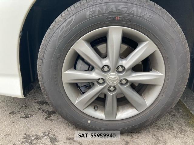 Toyota WISH 2014-03 7061483-8