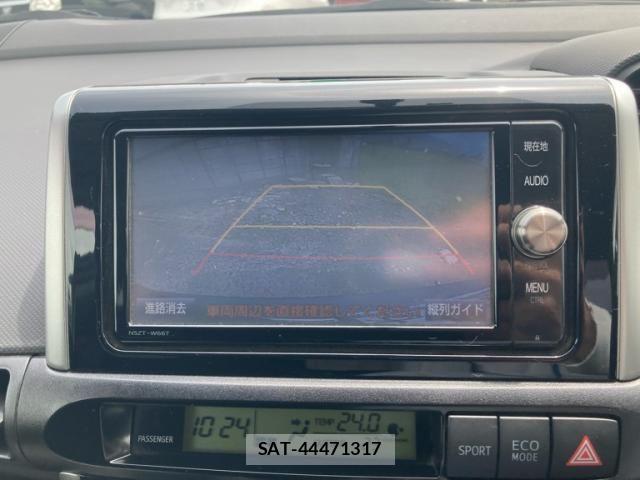 Toyota WISH 2016-09 7227465-21