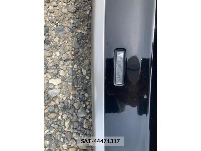 Toyota WISH 2016-09 7227465-25
