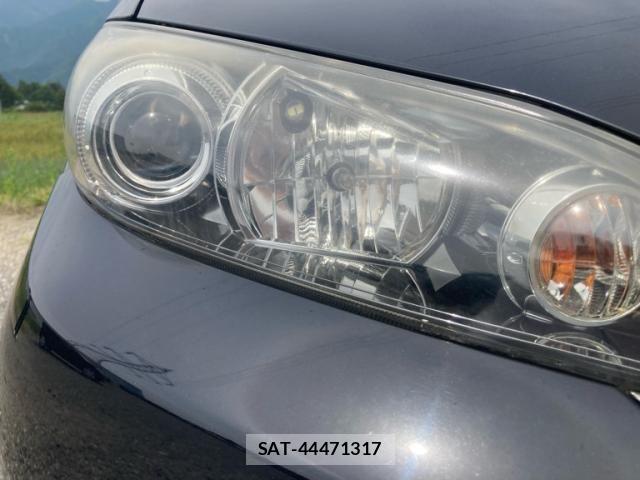 Toyota WISH 2016-09 7227465-2