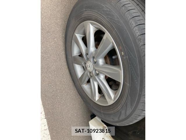 Toyota WISH 2016-10 7227466-15