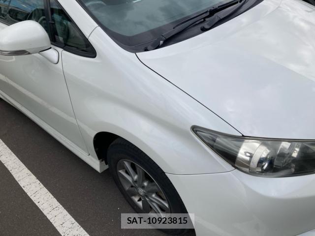 Toyota WISH 2016-10 7227466-1