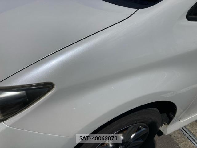 Toyota WISH 2014-05 7331379-5