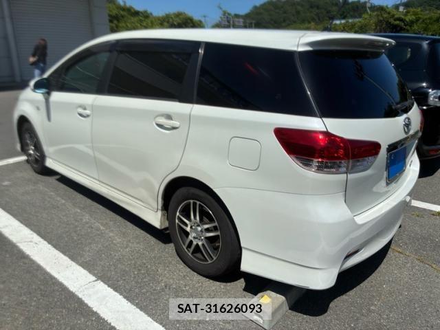 Toyota WISH 2011-09 7331380-10
