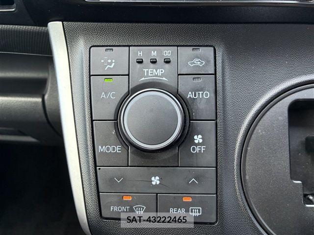 Toyota WISH 2017-03 7458981-25