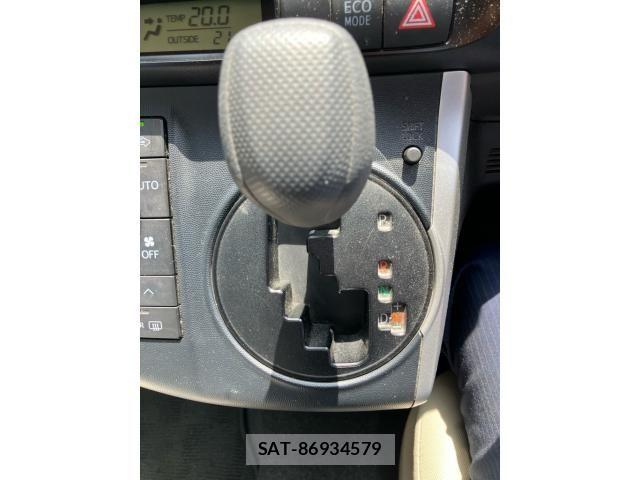 Toyota WISH 2010-01 7621493-22