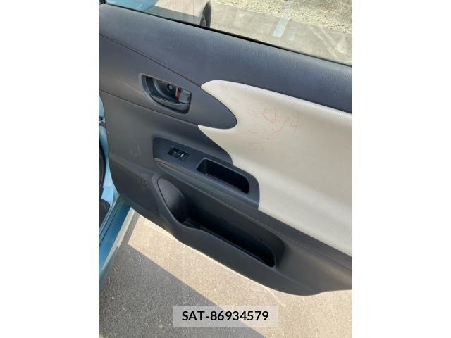 Toyota WISH 2010-01 7621493-27